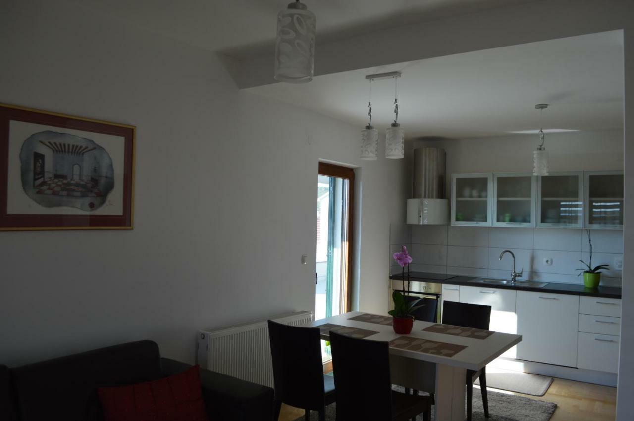 Apartmani Mila Sukošan Dış mekan fotoğraf